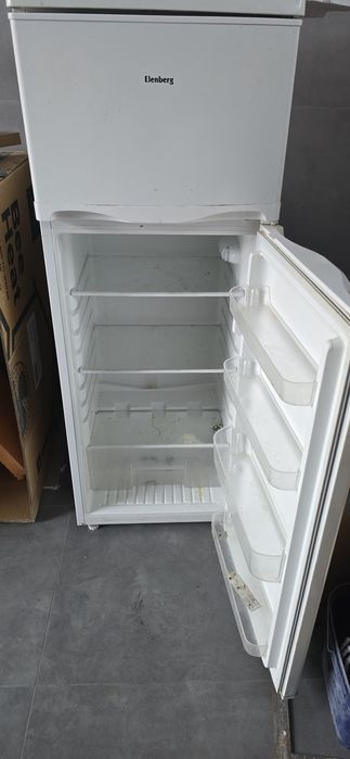 Холодильник Elenberg