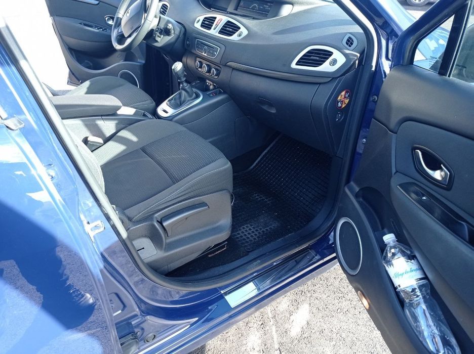 Рено Сценік 3 2010