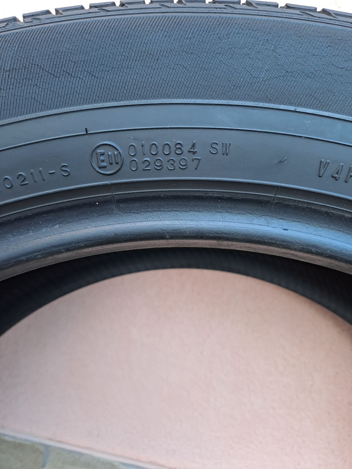 Летняя резина НА Лексус 235/55/19
