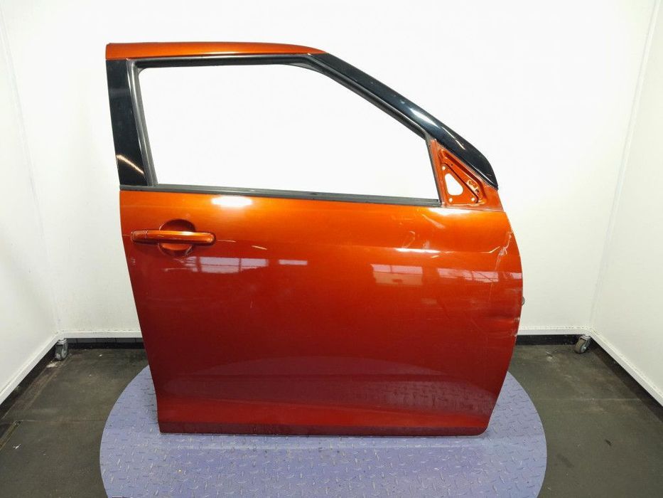 SUZUKI SWIFT IV MK7 5D DRZWI PRZÓD PRAWE ZFS