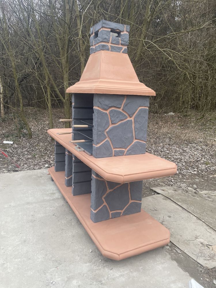Solidny grill betonowy - nowoczesny design, trwała konstrukcja