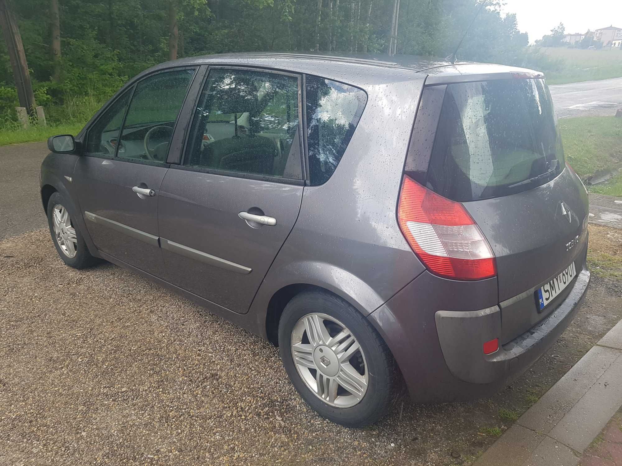 Renault Scenic rok 2003 do jazdy klima