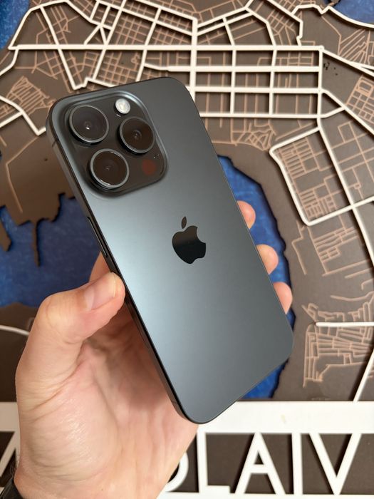 Apple iPhone 15 Pro 256GB eSIM Black Titanium (MTQR3)