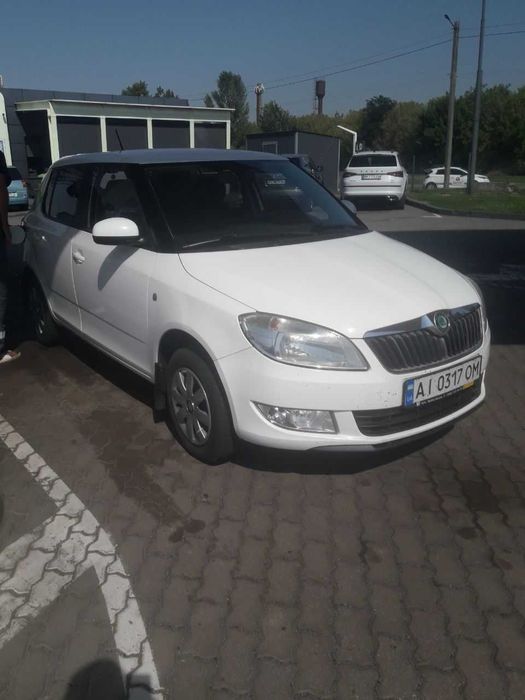 Продам Skoda Fabia 2011 года выпуска