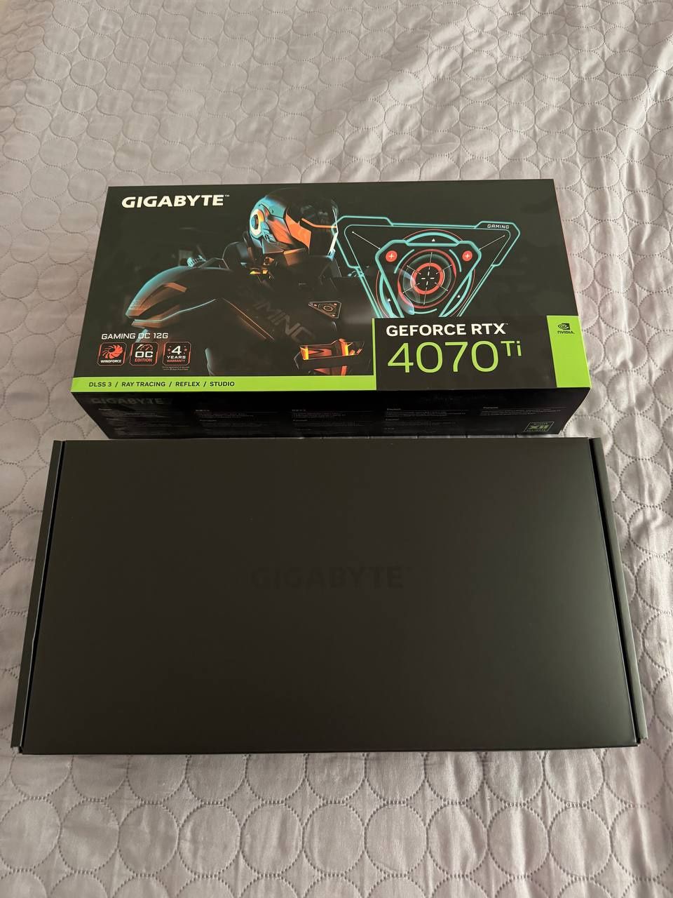 Продаю потужну відеокарту Gigabyte RTX 4070 Ti OC 12GB Gaming