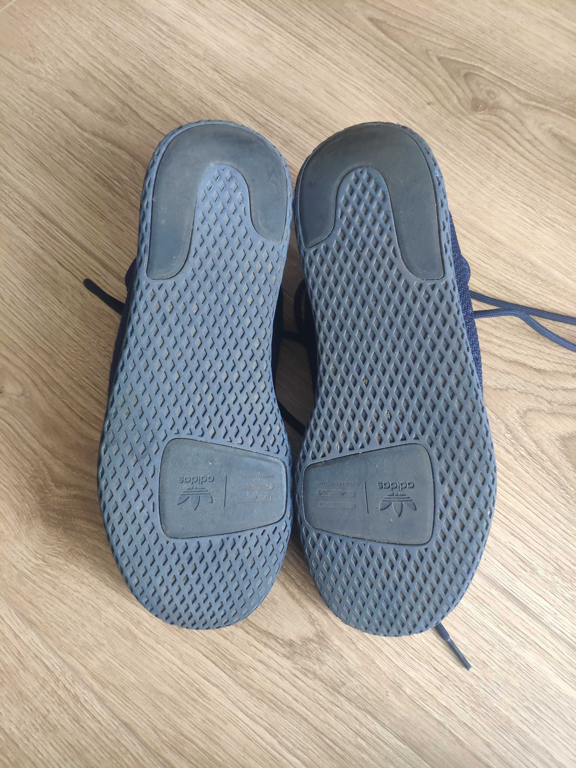 Buty Adidas Pharrell Williams Hu