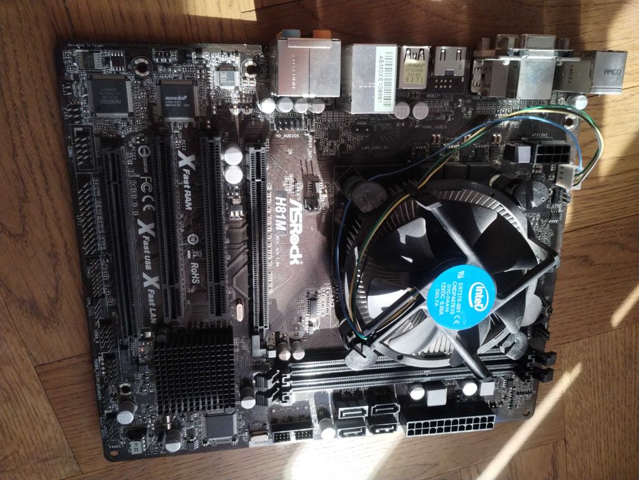 Płyta główna ASRock H81M + procesor Intel CORE i5-4460 3.20GHz
