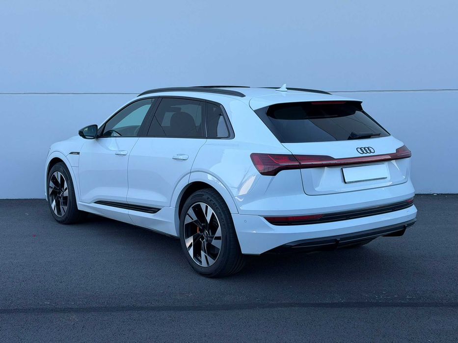 AUDI e tron 50 S-Line