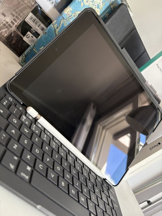 Tablet Apple iPad 10.2 (9. gen) 64gb+Apple Pencil+Logitech Slim Folio