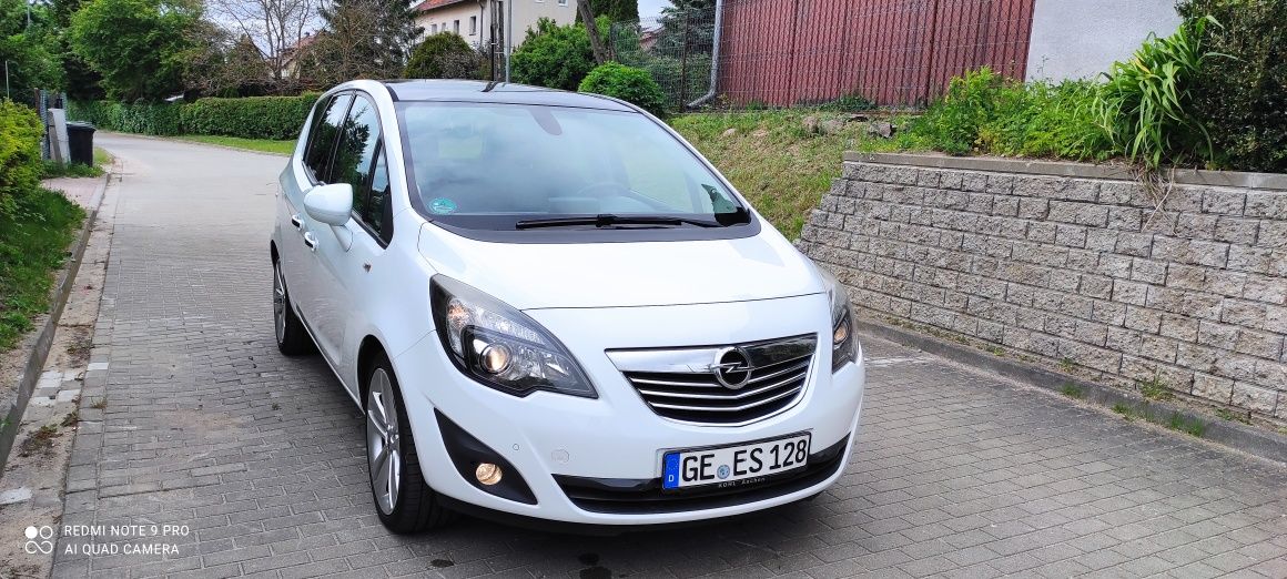 Opel Meriva 1,4 Benzyna 140KM *Navi*Partronik przód i tył*Wzorowy stan