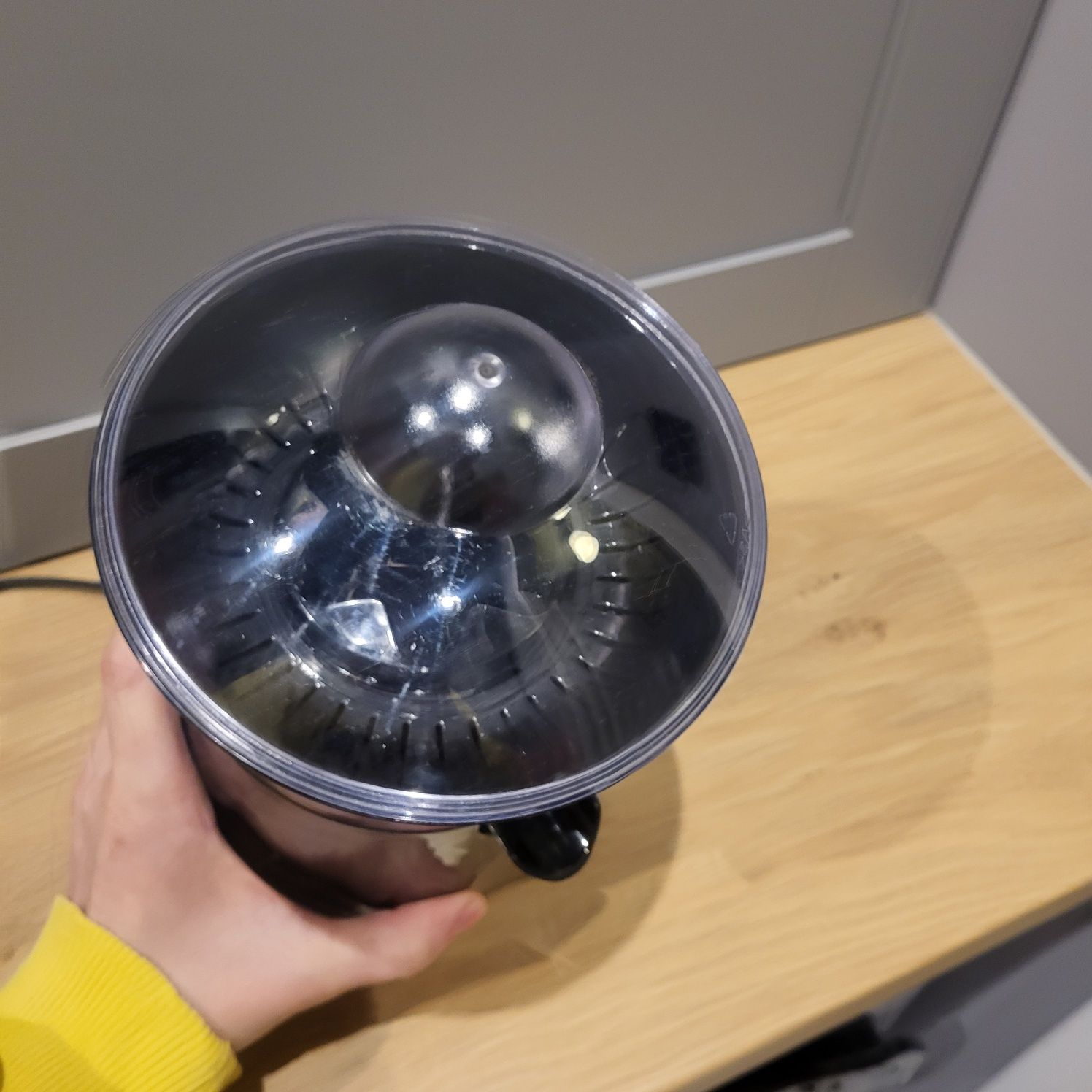 Wyciskarka do cytrusów elektryczna Tristar