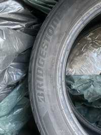 215/55/R17 летня резина bridgestone