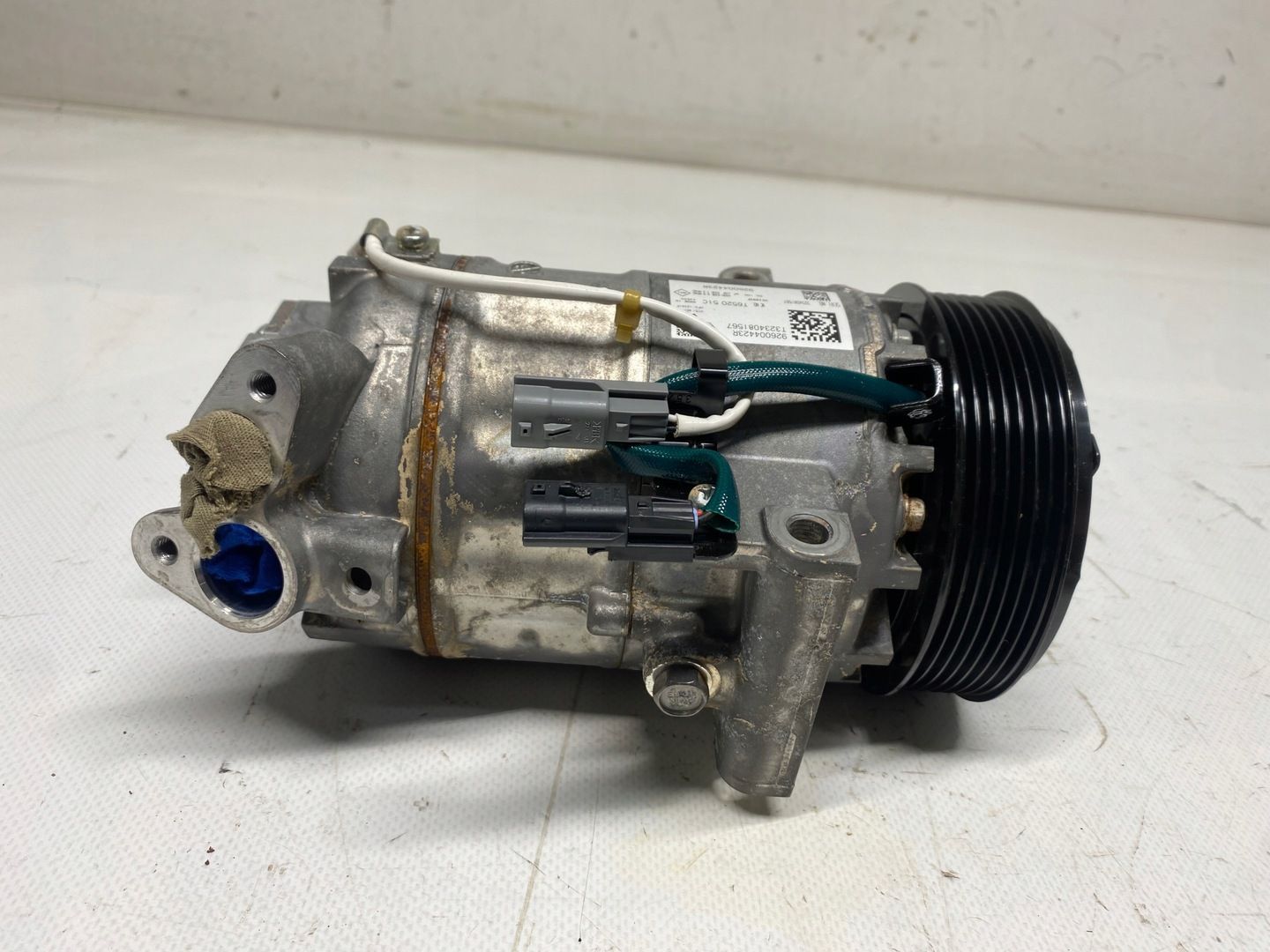 KOMPRESOR KLIMATYZACJI RENAULT CLIO V 5 1.0 TCE 926004423R 19-23