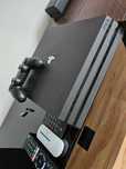Konsola Sony PS4 Pro + pad + okablowanie, sprawna w 100%