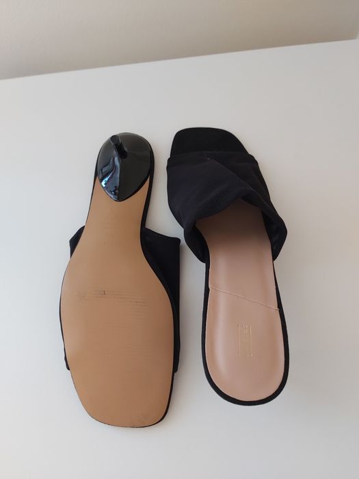 Mule em tela preta Lefties