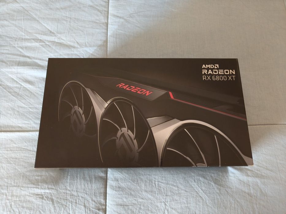 AMD Radeon RX 6800 XT