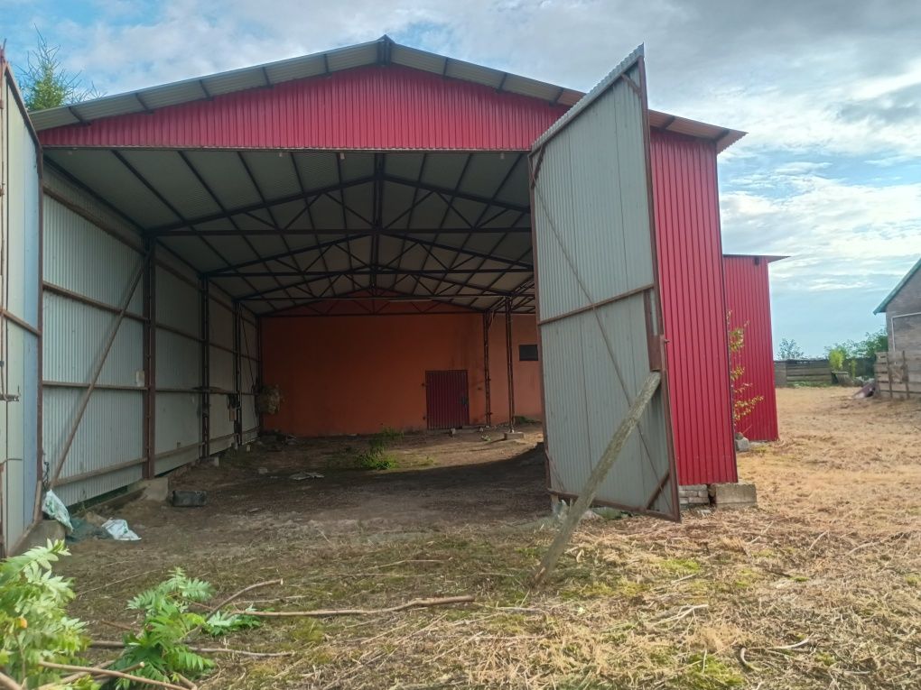 Hala/wiata stalowa 18m x 8m plus 4m x 11.5m tworzące jedną całość