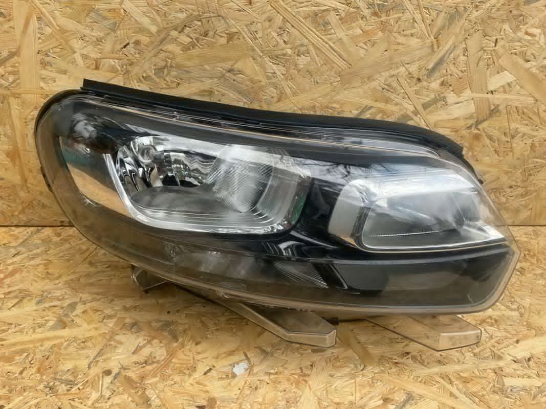 Citroen Jumpy Iii 3/2017 > Prawa Przednia Lampa Europa Oryginał