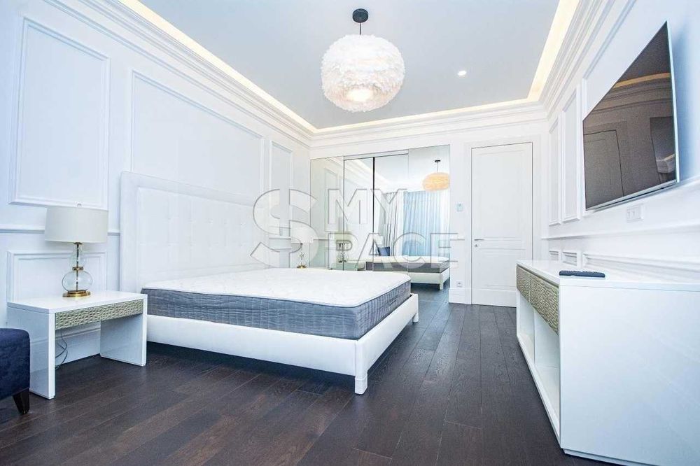 VIP Ремонт, вул. Мазепи 11-Б, вид на Дніпро