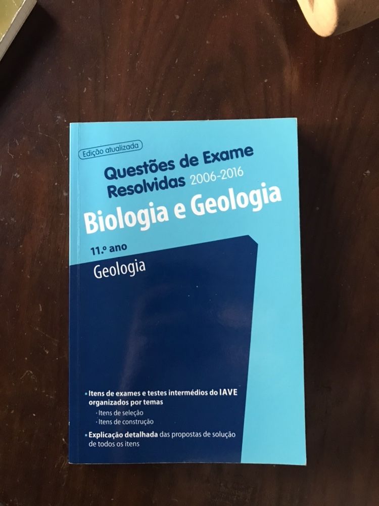 Livro Questões de Exame Resolvidas 11° ano Geologia