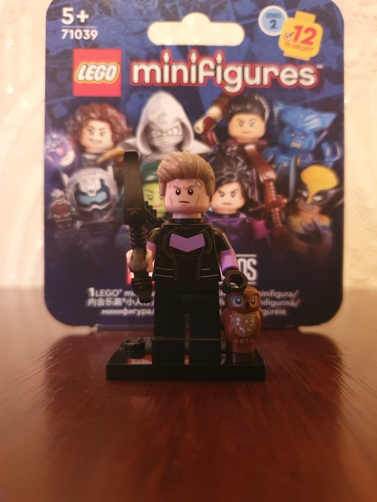 71039 LEGO Marvel minifigures Соколиный глаз Hawkeye