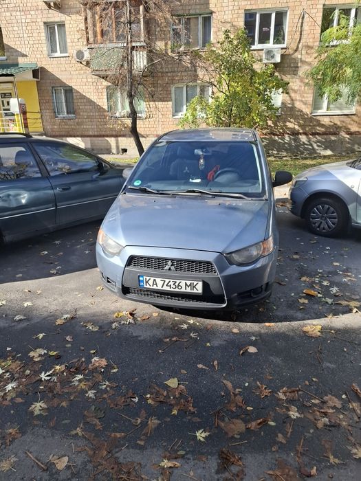 Продам mitsubishi colt 1.1