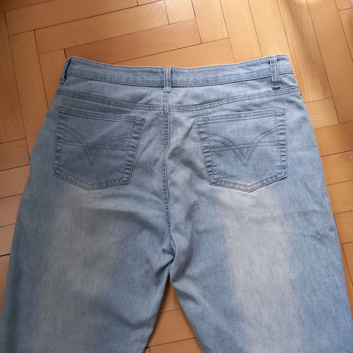 Spodnie damskie dżinsowe 3/4 rozmiar L