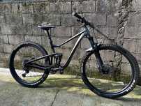 Giant Trance 2, 2022, tamanho M, roda 29’