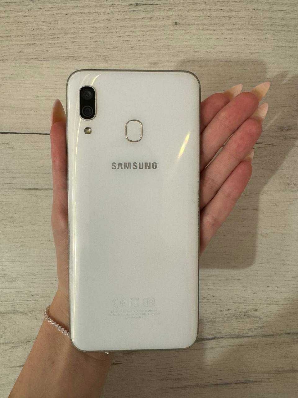 Samsung Galaxy A30 3/32GB White (SM-A305FZWUSEK) Duos ZWU, 06.2019