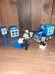 Lego Duplo Policja policjant na motorze, złodziej, piesek