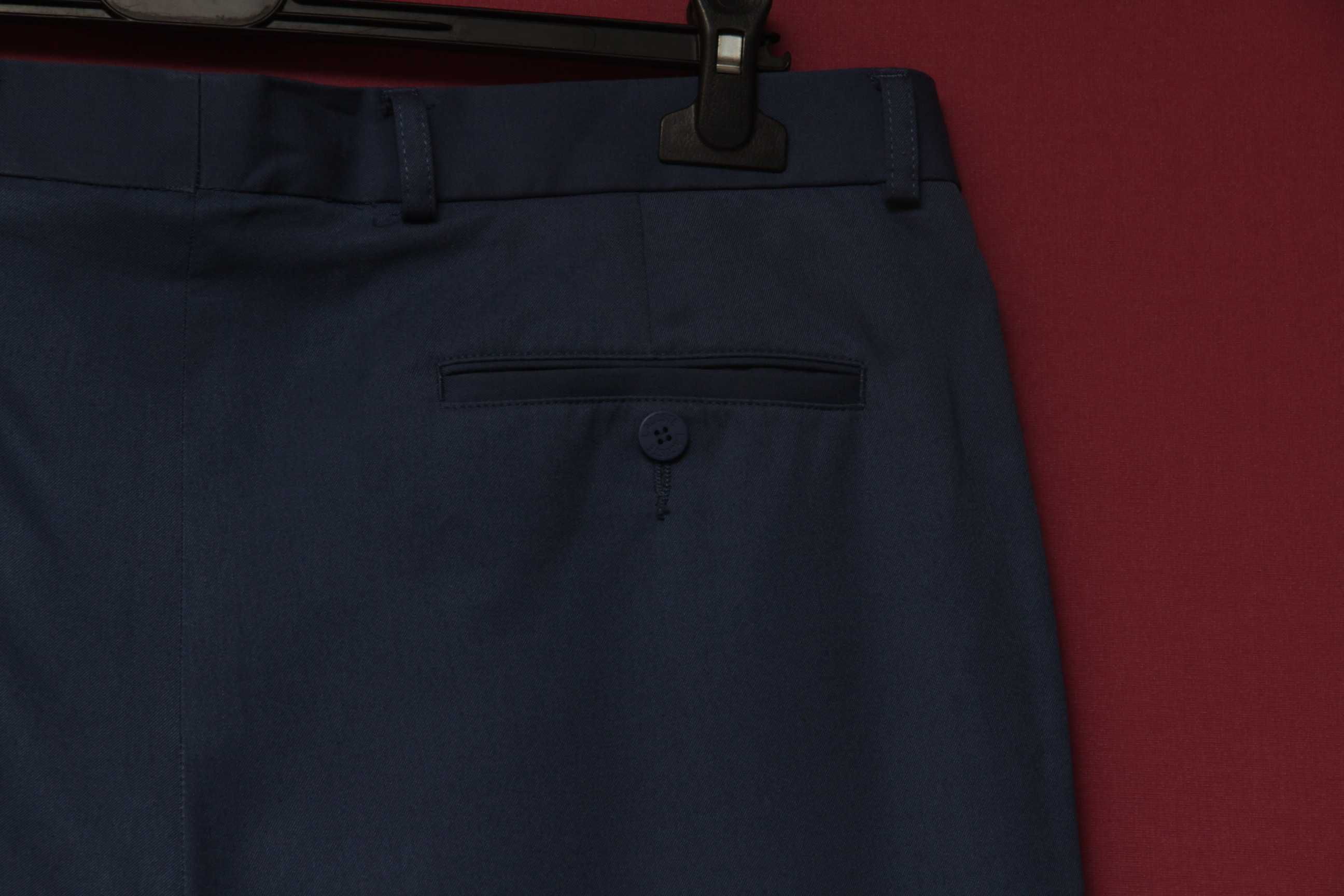 Lacoste 46 L (34-36) брюки из rayon и полиестера
