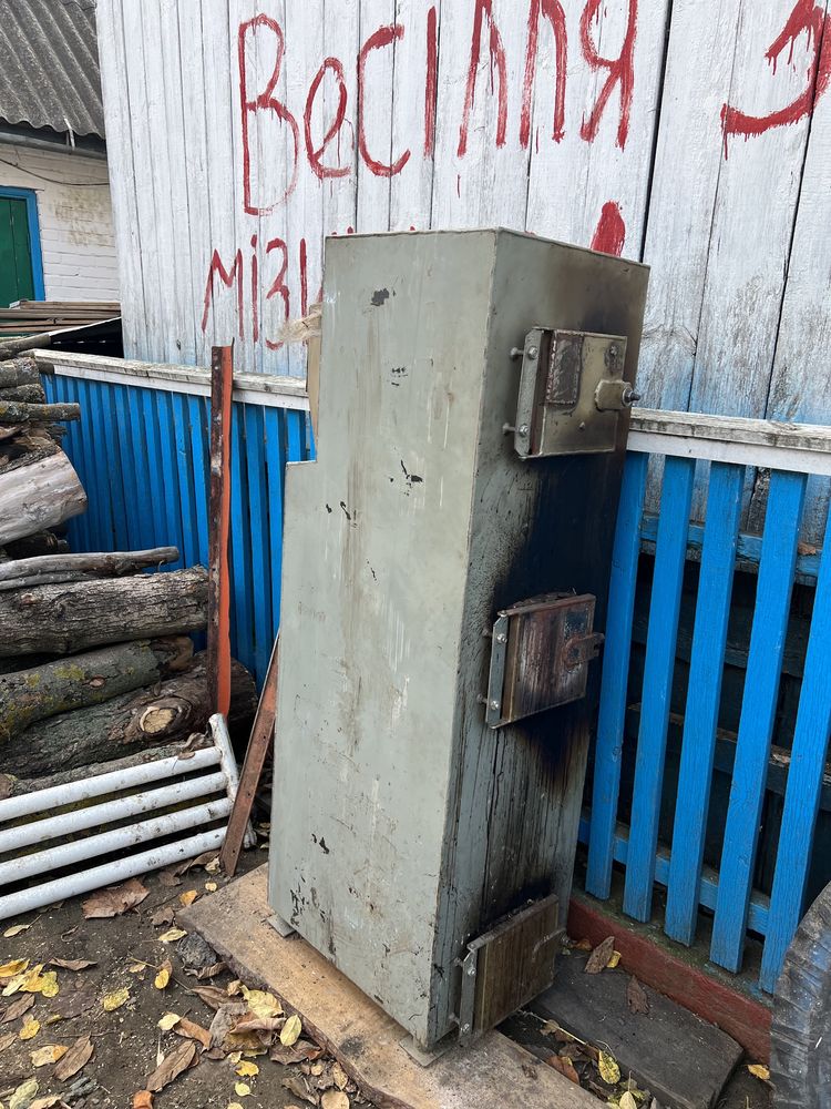 Твердопаливний котел