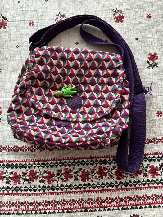 Сумка через плече Kipling