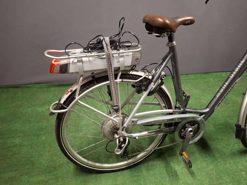 Rower elektryczny BATAVUS Mont Blanc..rama 57..bateria 11Ah..400Wh..