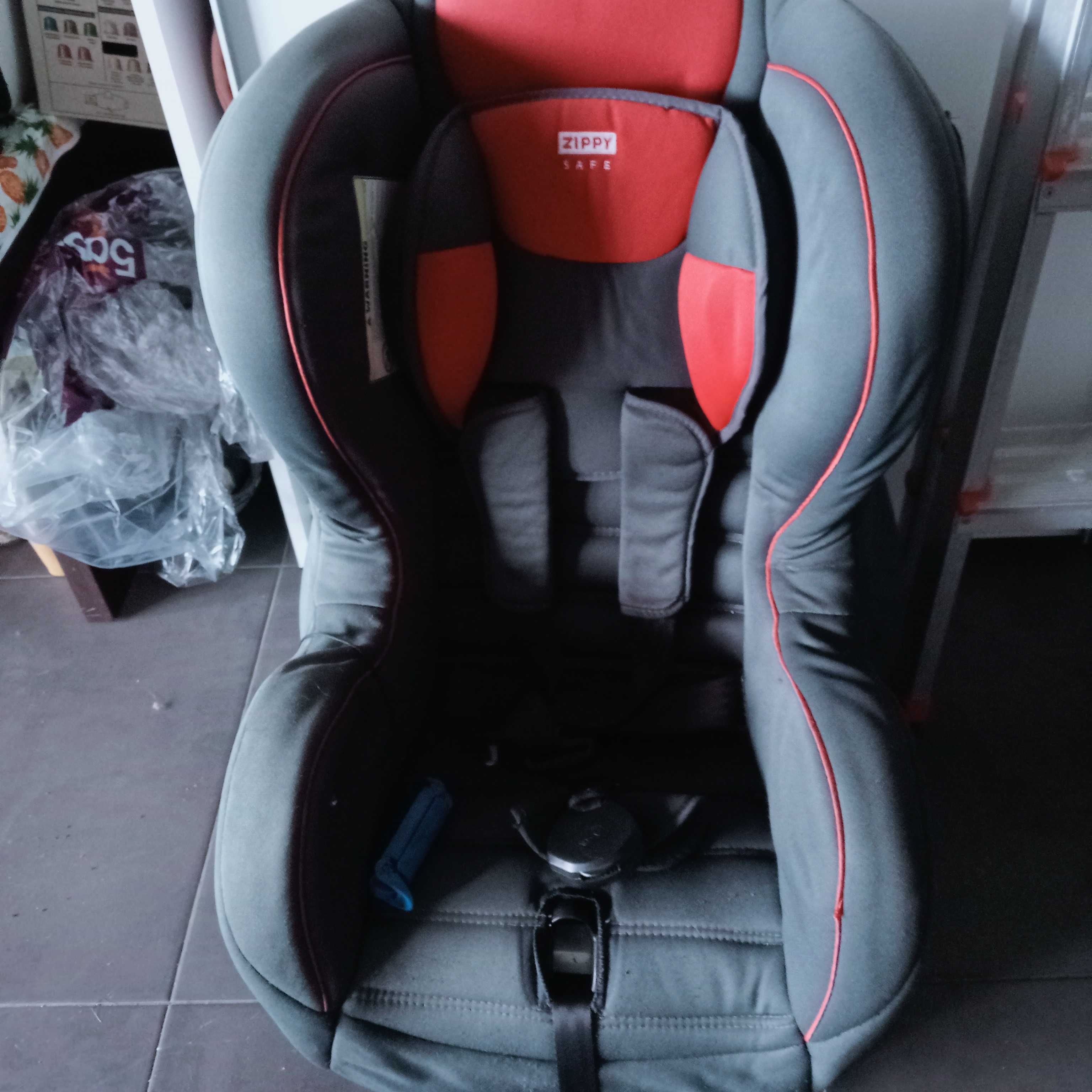 2 cadeiras auto para criança