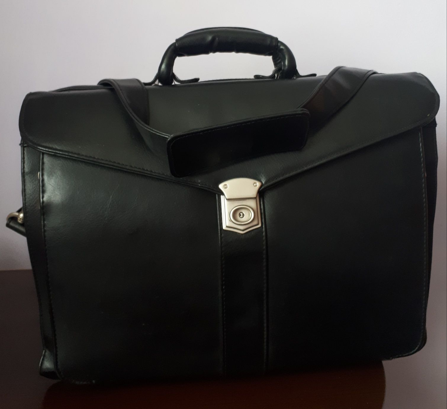 Чоловічий Шкіряний Портфель,з Англії.