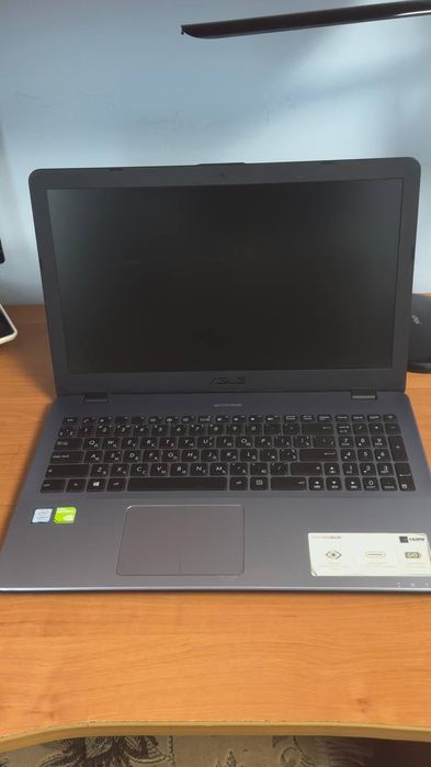 ASUS VivoBook 15 Laptop X542UF