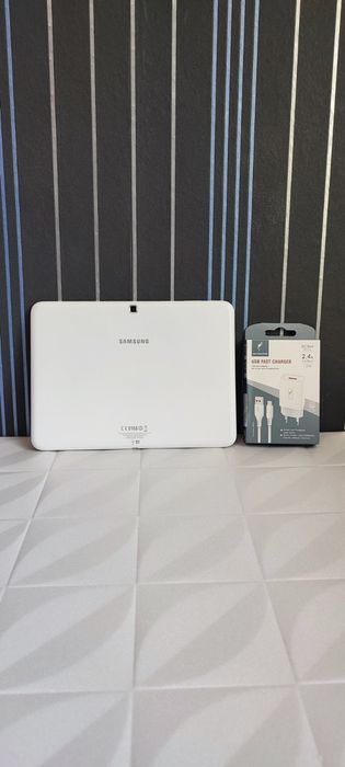 Планшет Samsung Galaxy Tab 10