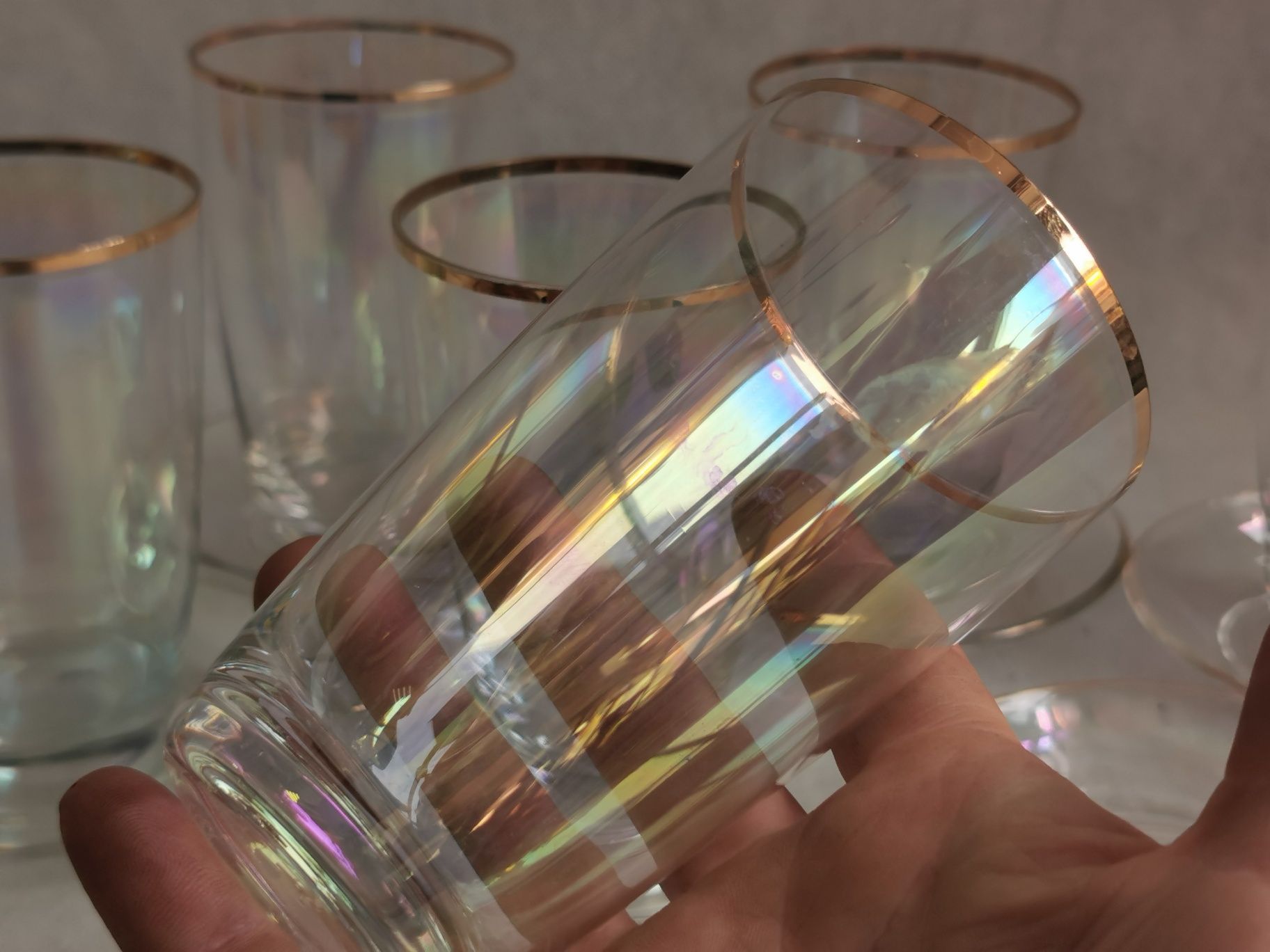 Zestaw szklanek z podstawkami  literatki szkło iryzowane