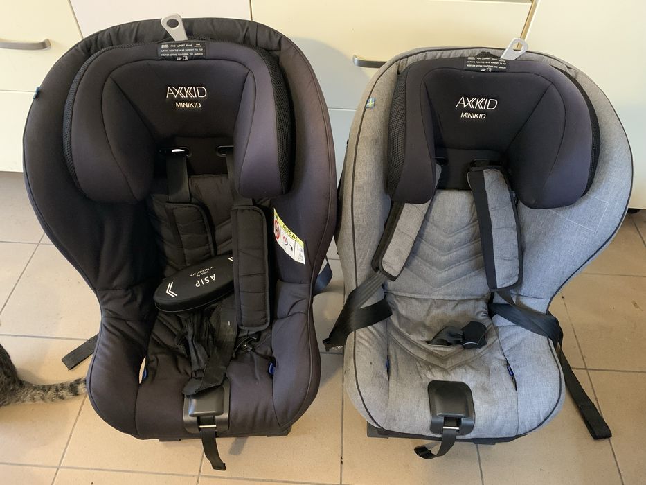 Fotelik samochodowy 9-25kg Axkid Minikid 2.0