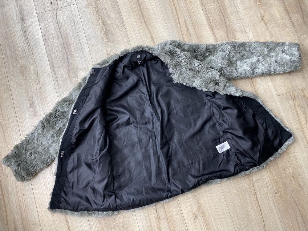 H&M zielone szare futro futerko khaki jesien zima M