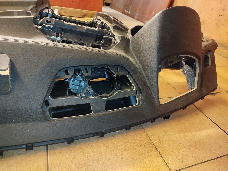 Deska rozdzielcza bmw f39 x2