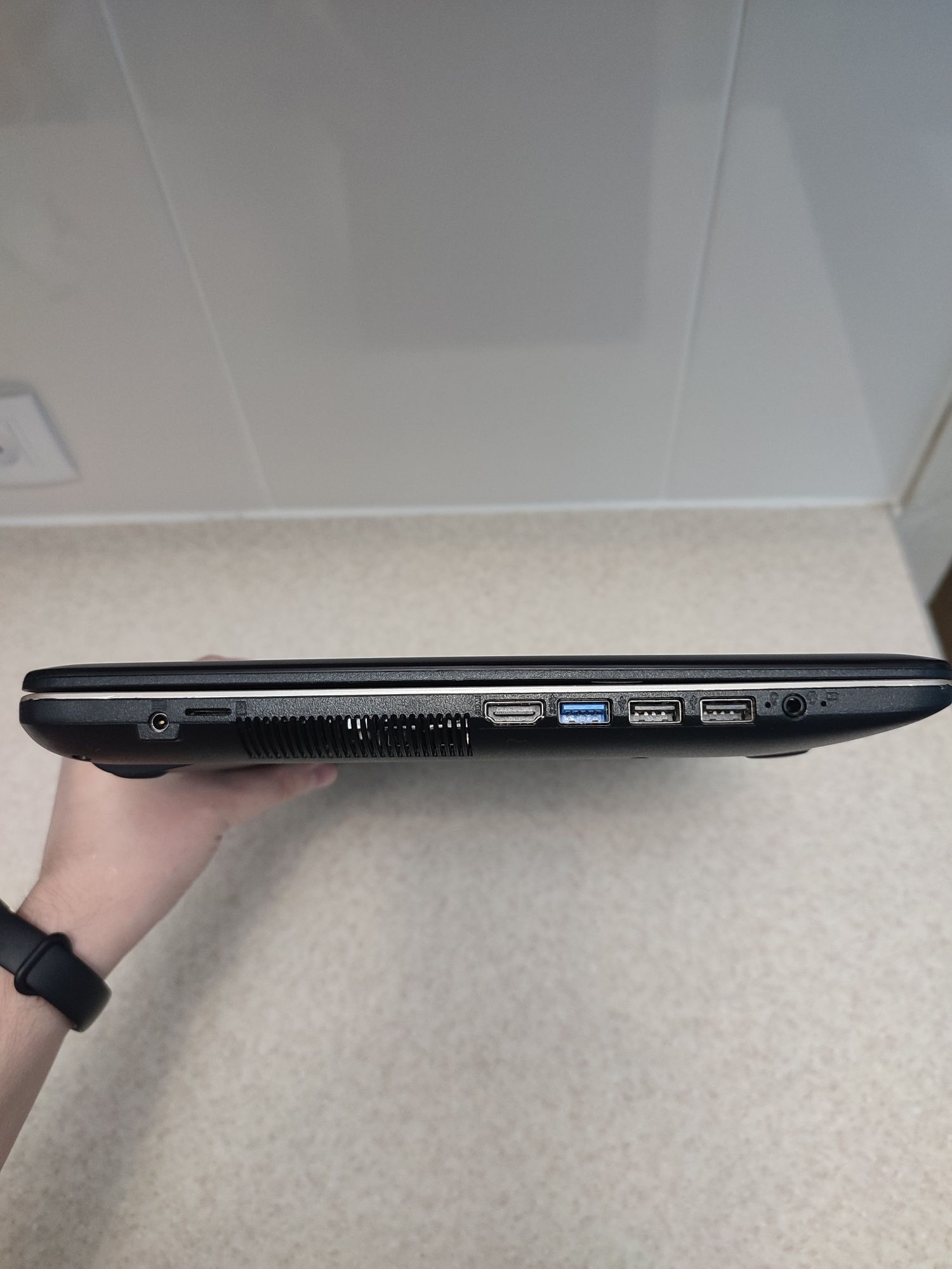 Ноутбук Asus X540M/БУ