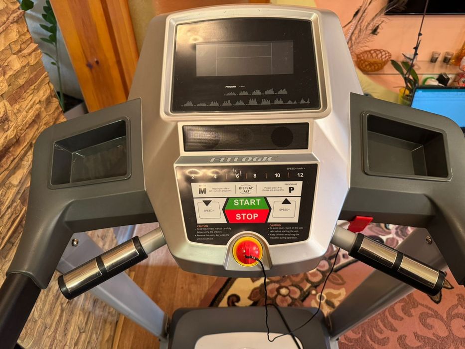 Продам беговую дорожку