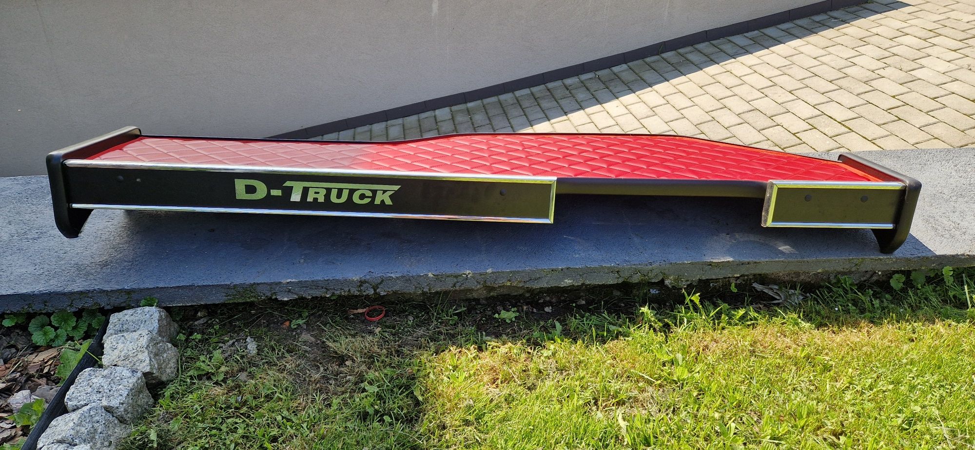 Półka stolik do tira DAF 106