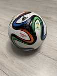 Мяч Adidas Brazuca 2014