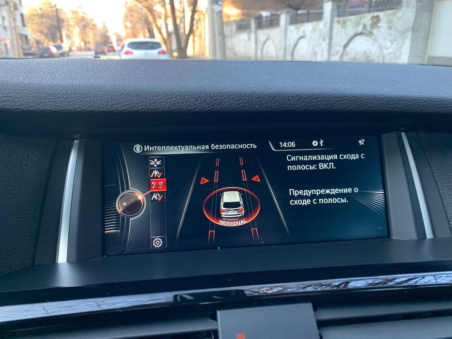 BMW X3F25 • 35i AT  xDrive