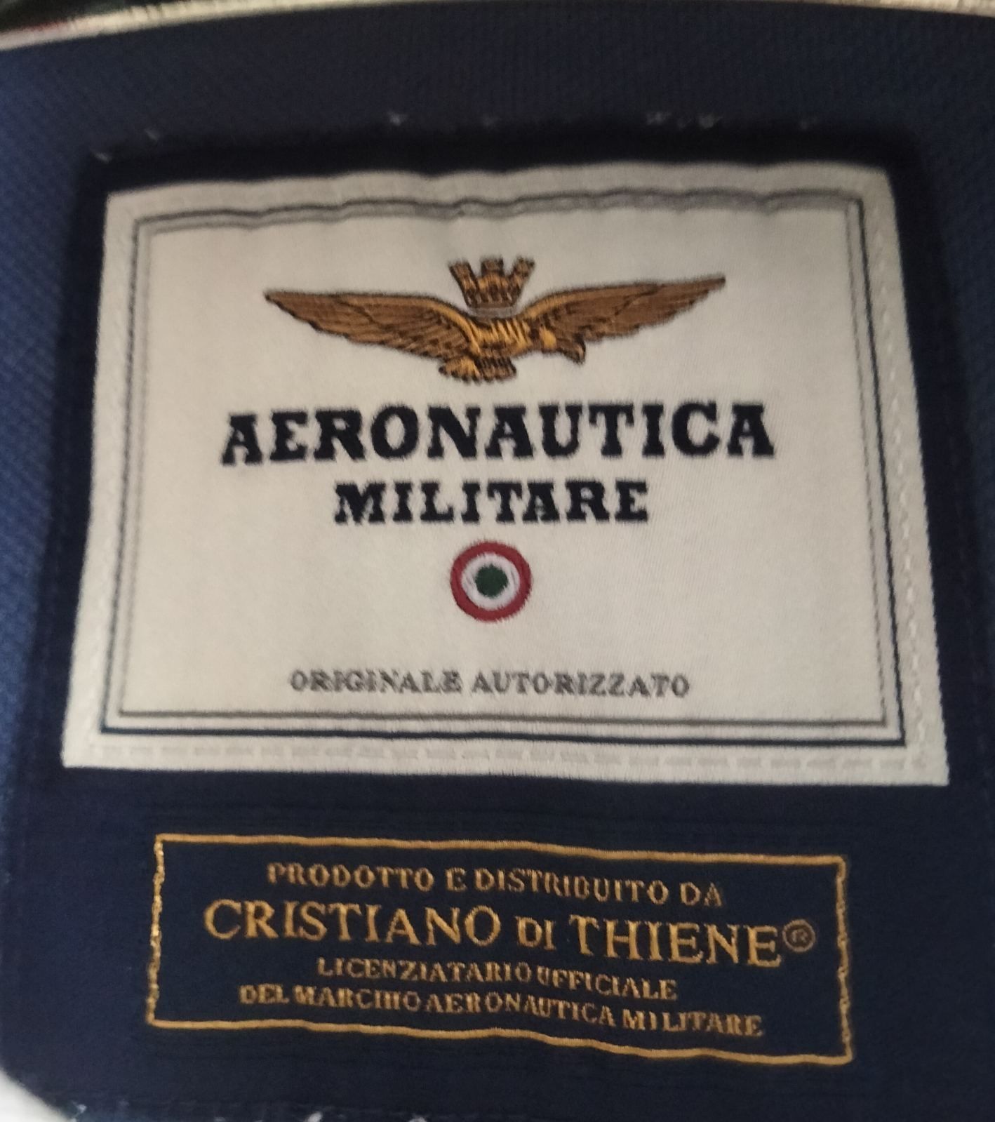 Продам чоловiче поло у розмiрi М бренду Aeronautika militare