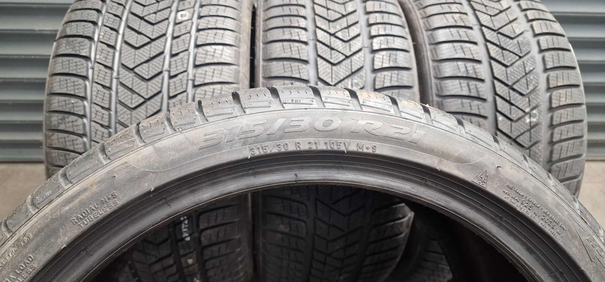 Nowe Opony Zimowe Pirelli Sottozero 3 275/35/21   315/30/21 Porsche