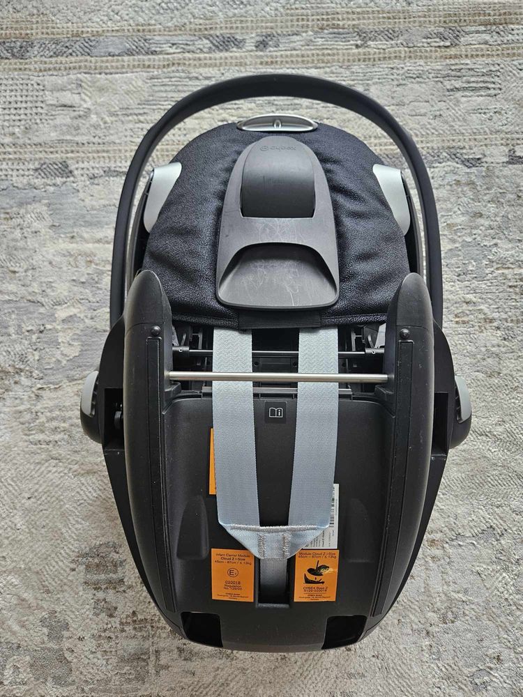 Cybex Cloud Z Plus - bezwypadkowy, stan idealny + baza